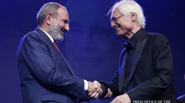 Տիգրան Մանսուրյանը պատմել է վարչապետից ստացած նվերի մասին