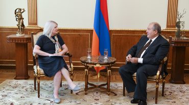 Արմեն Սարգսյանը հրաժեշտի հանդիպում է ունեցել Հայաստանում ՄԹ դեսպանի հետ
