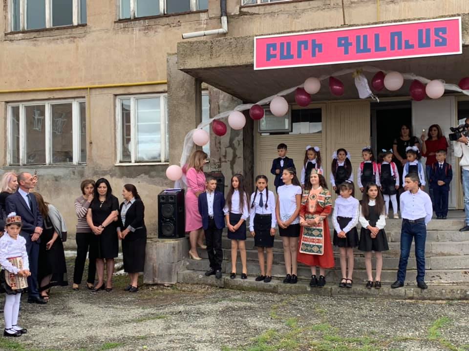 Այս սեպտեմբերի 1-ը նորաշենցիների համար կրկնակի տոնական է. Արայիկ Հարությունյանը լավ լուր է հայտնել