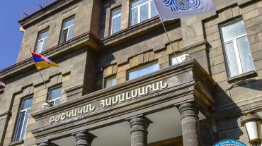 Արարատի գագաթը հաղթահարած եռագույնն այսուհետ կծածանվի Հայրենիքի պաշտպանի վերականգնողական կենտրոնում