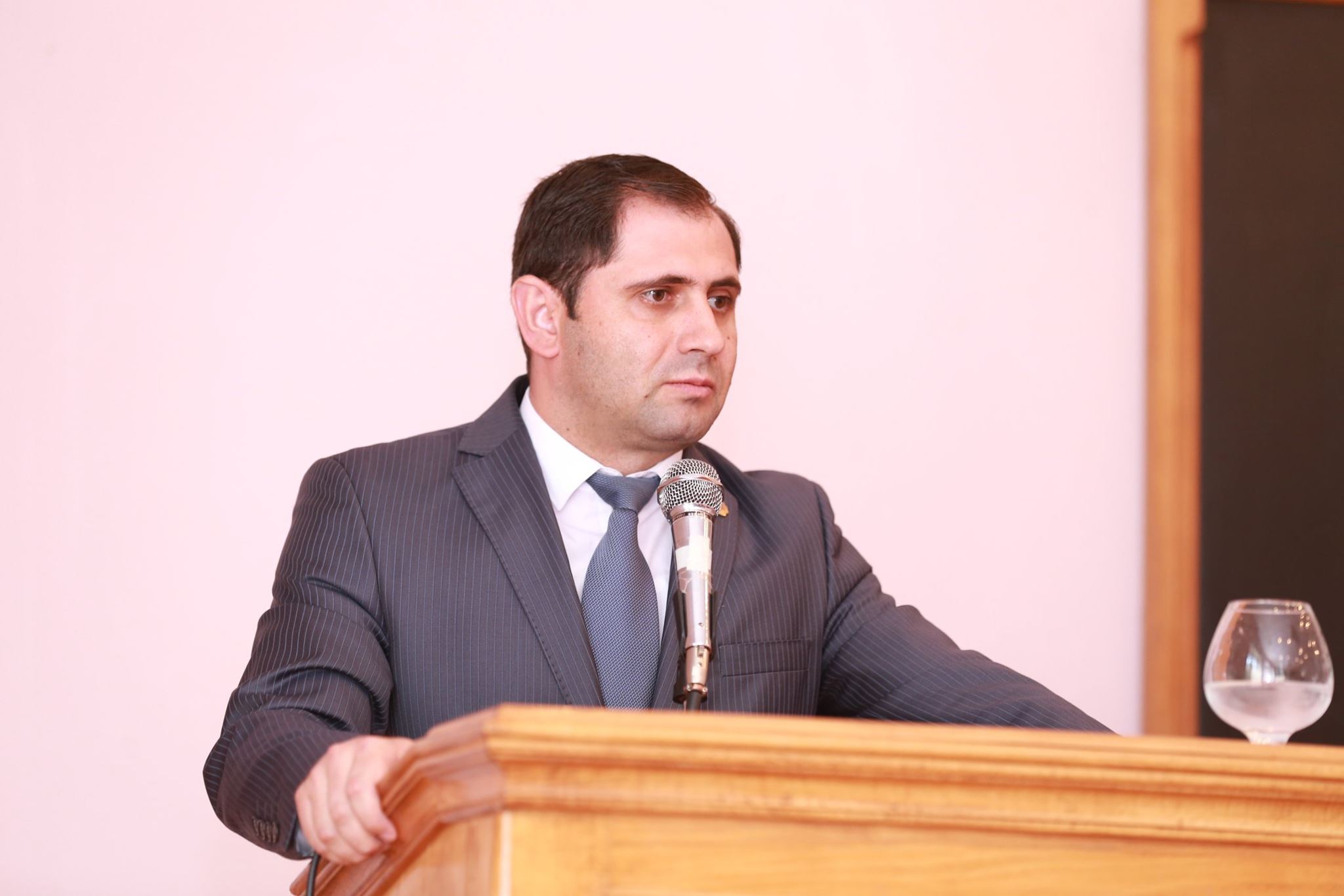 Սուրեն Պապիկյանը շնորհավորել է ապագա պատմաբաններին ուստարվա մեկնարկի կապակցությամբ