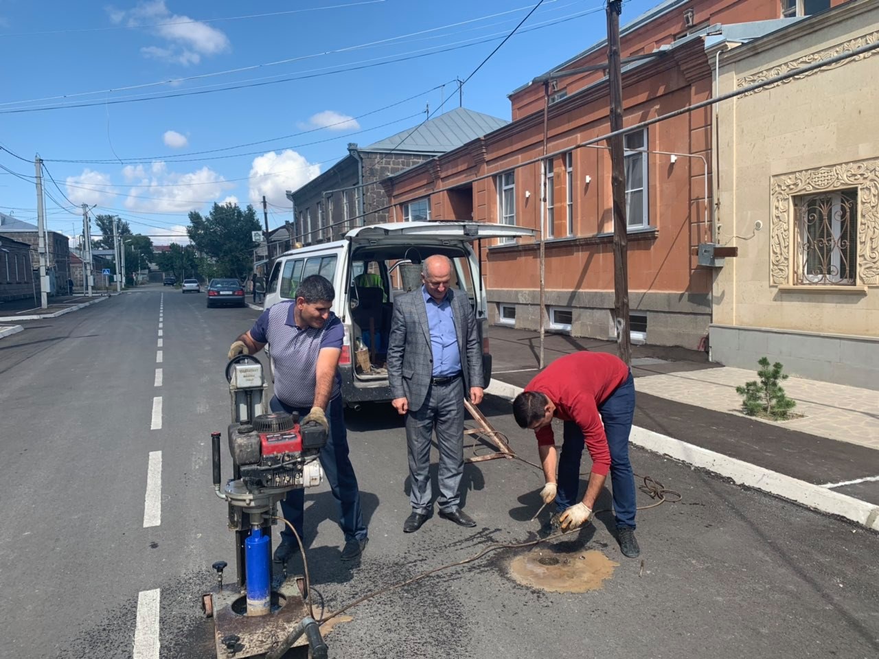 Նորոգվող ճանապարհների որակն առաջնային է համարվում. Շիրակի մարզպետարան