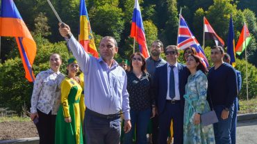 «Տավուշն աշխարհի աչքերով». Հաղարծինը համախմբել է աշխարհի 17 երկրից ժամանած նկարիչներին