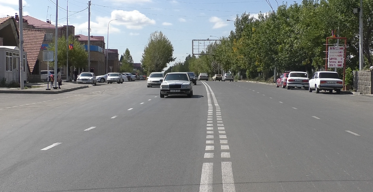 Գյումրիում տոնական միջոցառումների անցկացումը փոխել է փողոցաշինության տեմպը