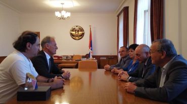 Բակո Սահակյանն ընդունել է Հայաստանի աթլետիկայի ֆեդերացիայի նախագահին