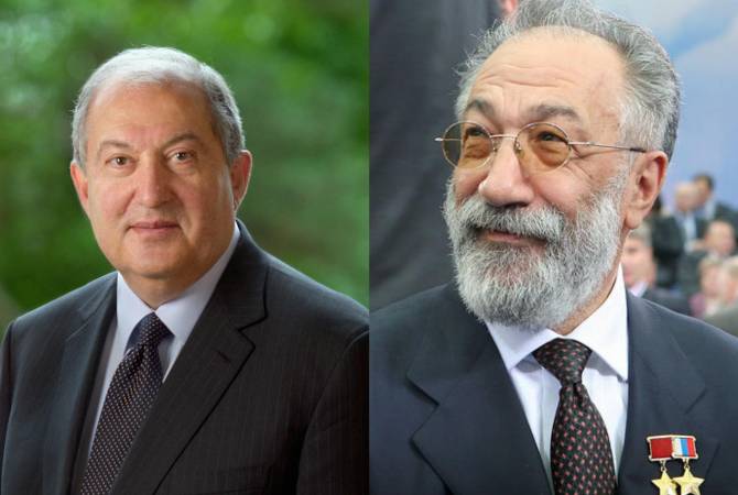 Ձեր նման անձինք Ռուսաստանի և Հայաստանի ժողովուրդների հպարտությունն են. նախագահը` Արթուր Չիլինգարովին