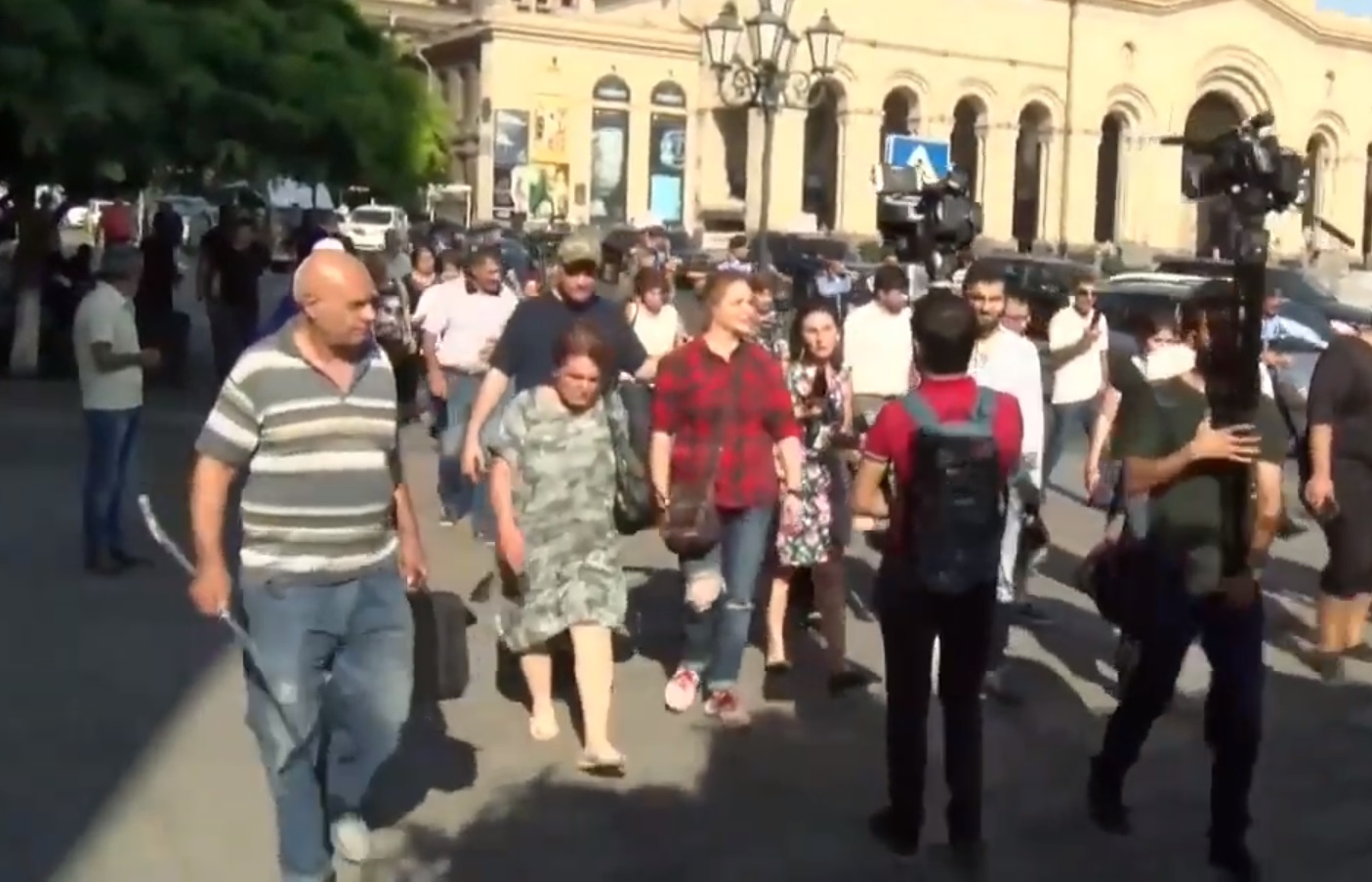 Ռոբերտ Քոչարյանի դիմումների մասով ՍԴ որոշումից դժգոհ քաղաքացիներն ակցիա իրականացրին