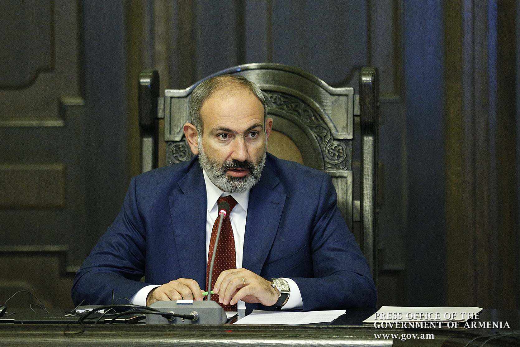Վարչապետը քննարկում է անցկացրել Ամուլսարի հանքավայրի ծրագրի վերաբերյալ