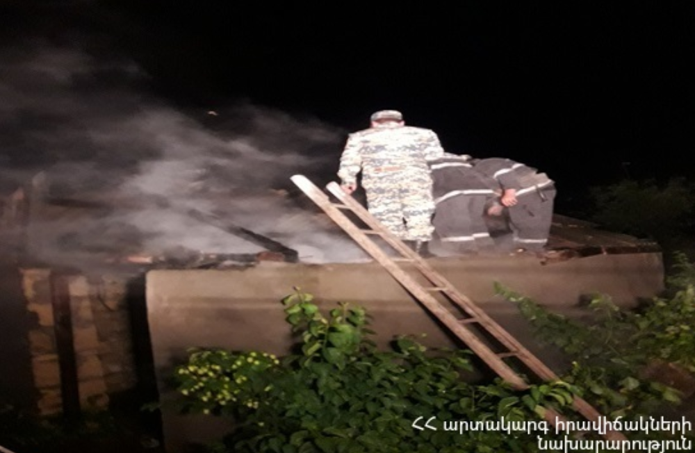 Պոմպակայանի տանիքն այրվել է