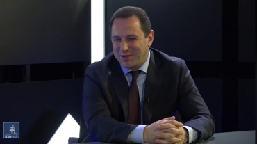 Անկախության և խաղաղության երաշխավորը ժողովուրդն է. հարցազրույց Դավիթ Տոնոյանի հետ