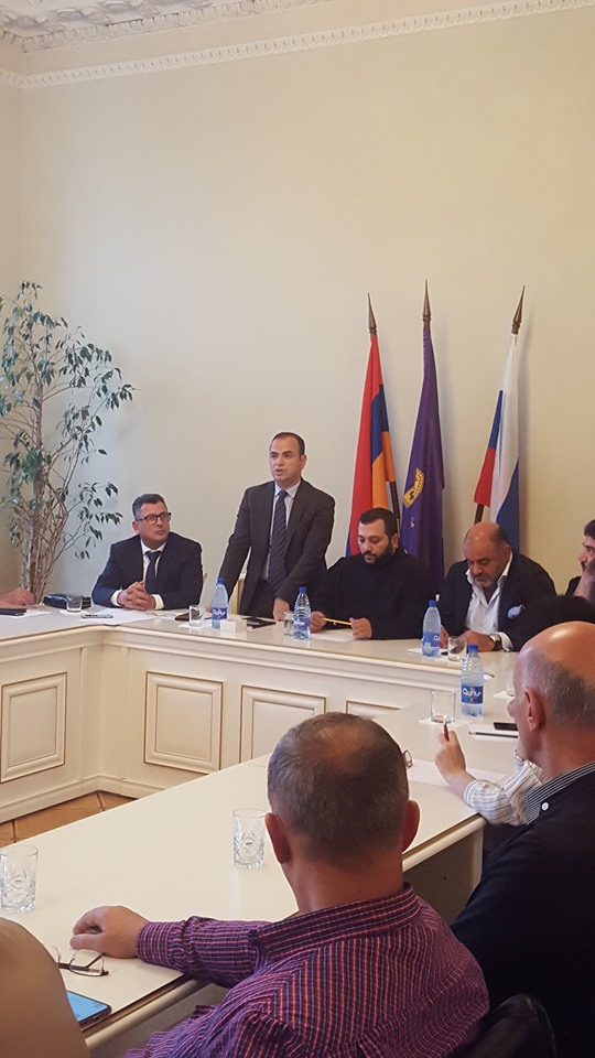 Սփյուռքի գլխավոր հանձնակատարը Սանկտ Պետերբուրգում հանդիպել է հայ գործարարներին