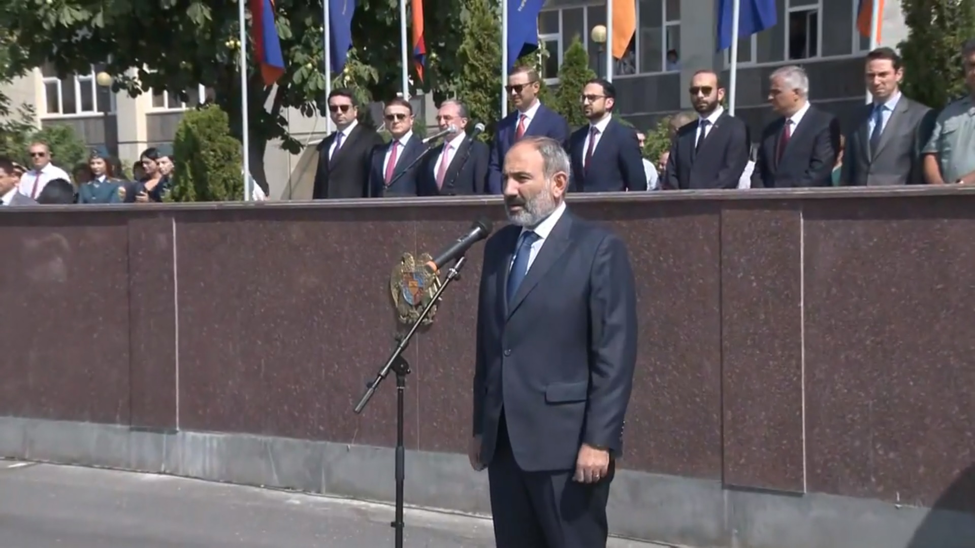 Նիկոլ Փաշինյանը մասնակցում է ԱԻՆ աշխատողի օրվան նվիրված միջոցառմանը