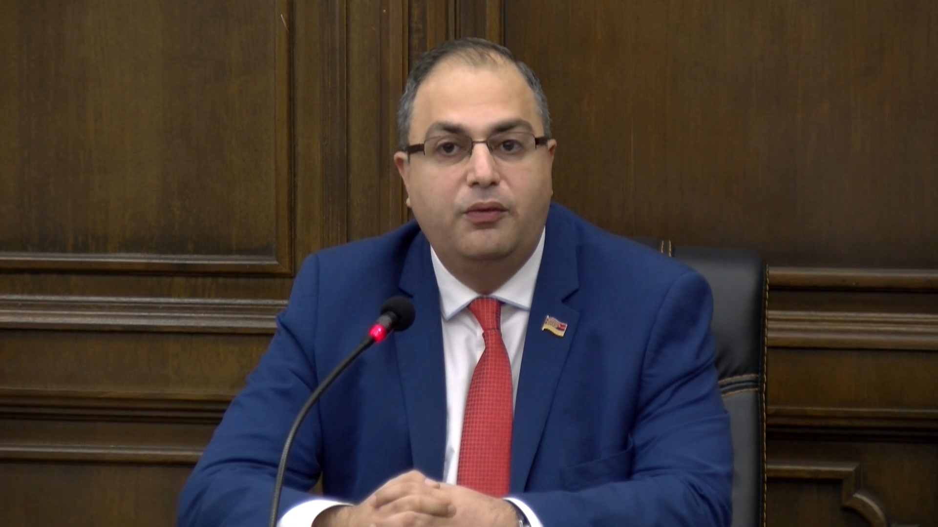Ամենաշատ ոչ դրական նյութերը իմ մասին էին, բայց դատապարտում եմ «Հայելիի» դեմ հարձակումը․ Վարդանյան