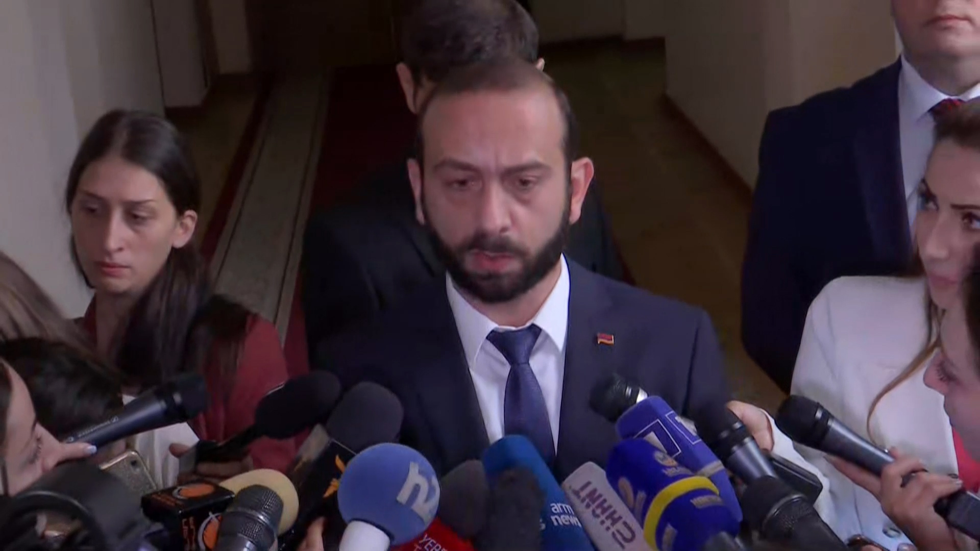 Բոլորին կոչ եմ անում քաղաքական բանավեճի ընթացքում պահպանել կոռեկտության սահմանները. Արարատ Միրզոյան