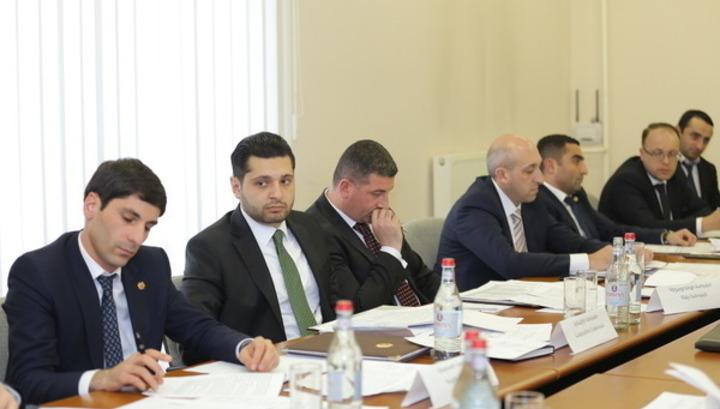 Նշանակվելուց առաջ մարզպետի թեկնածուները պետք է փաստաթղթեր ներկայացնեն, որ տիրապետում են հայերենին․ նախագիծ