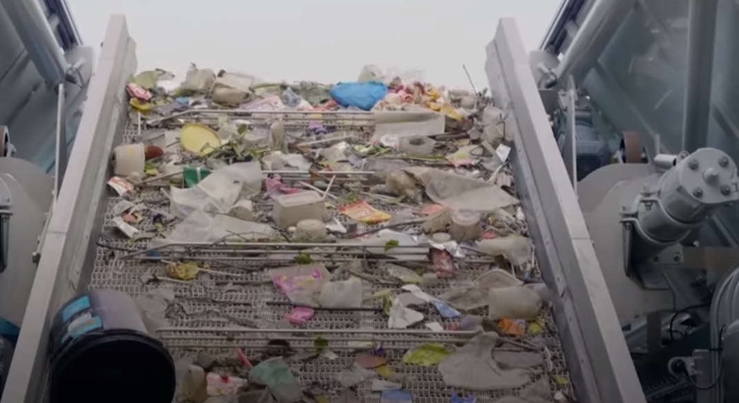 Աշխարհի բոլոր գետերն աղբից կմաքրվեն. The Ocean Cleanup նախագծի հիմնադիր
