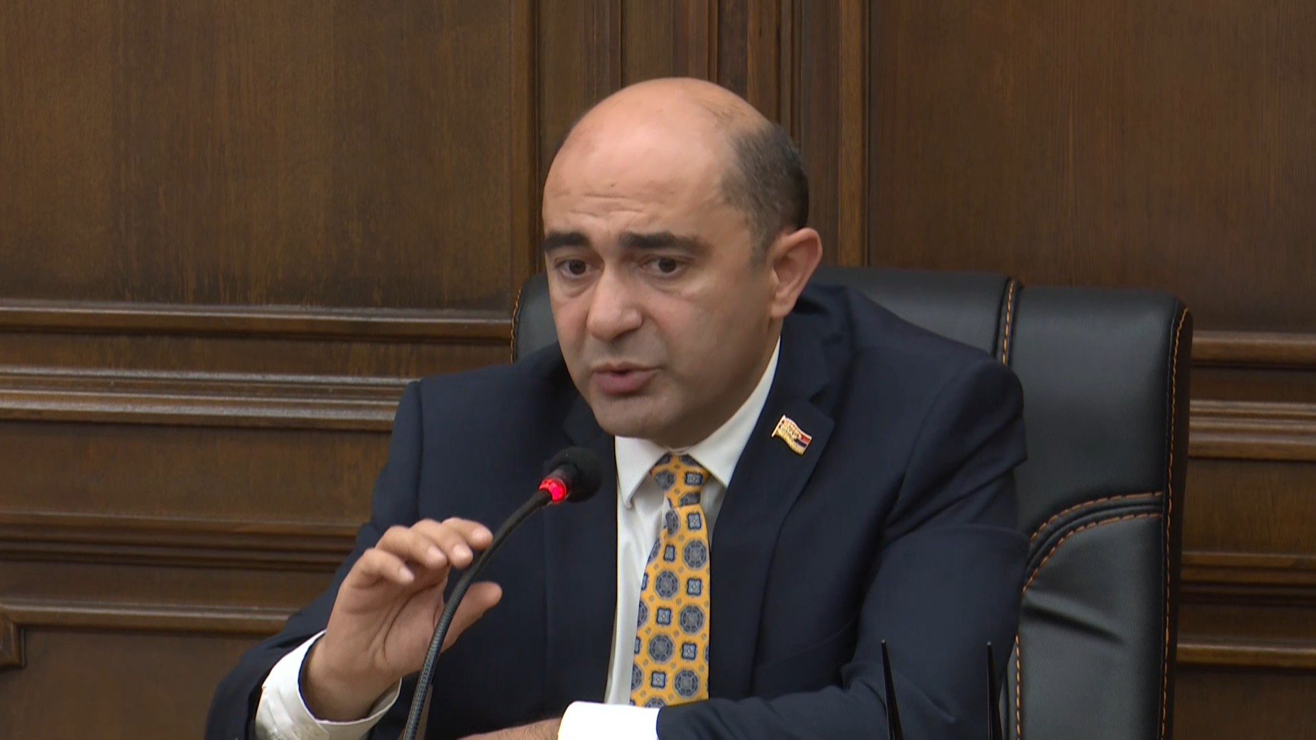 Դա չէր կարելի անել գաղտնի. Մարուքյանը` նախարարների աշխատավարձերի բարձրացման մասին