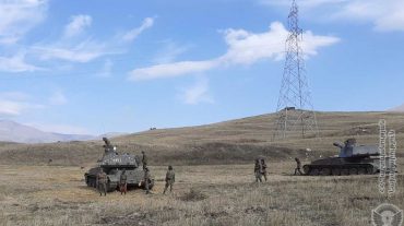 ՀՀ ԶՈւ հրետանին և կապավորները վարժանքներ են անցկացրել