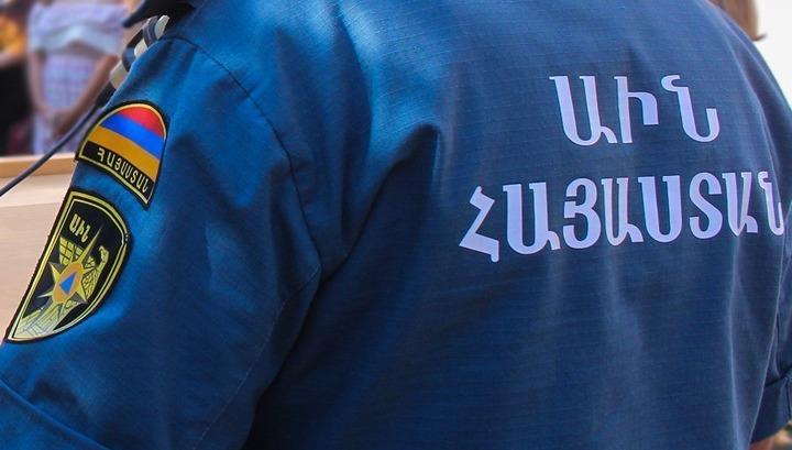 Հրդեհ դռների արտադրամասում