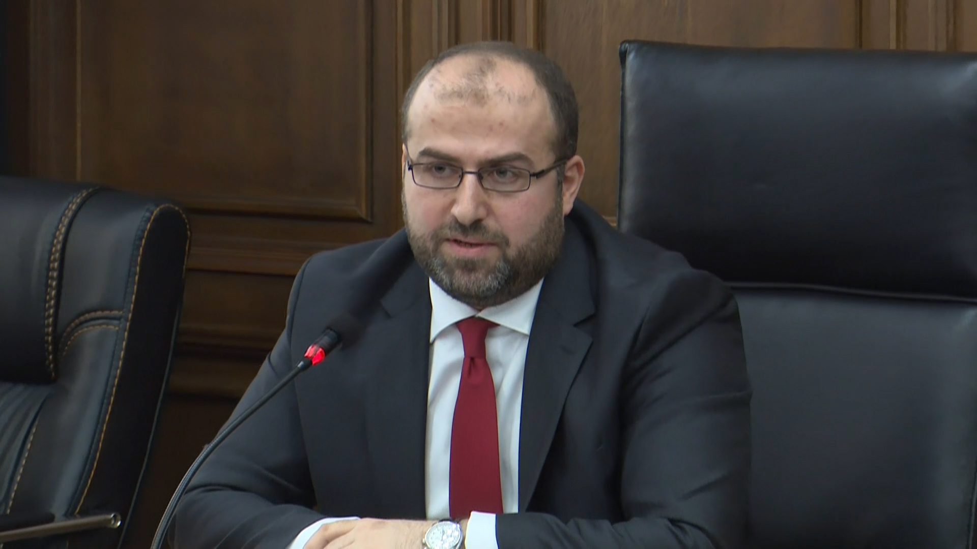 Էրիկ Գրիգորյանն ազատվեց պաշտոնից