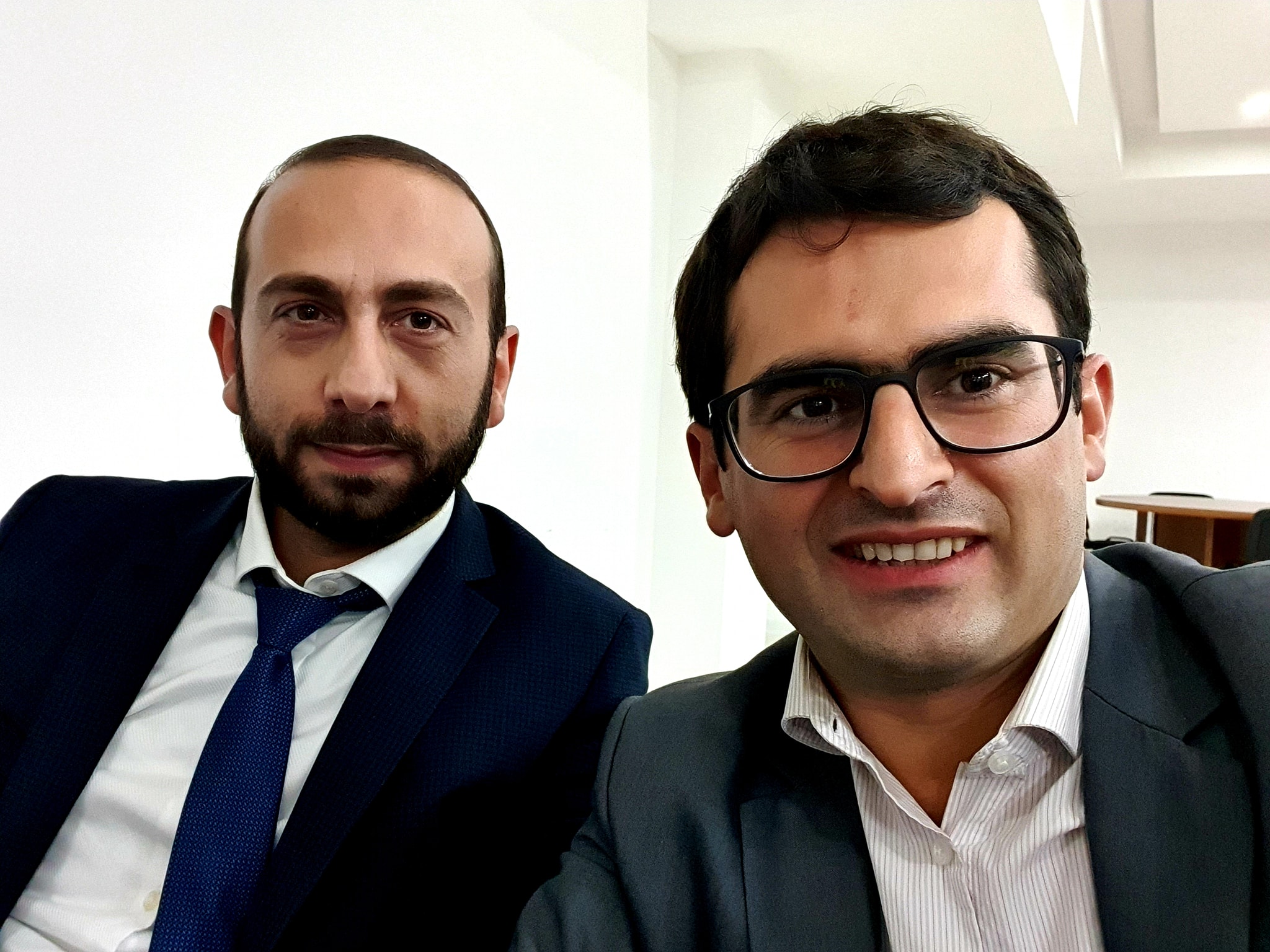 ՔՊԿ վարչության նիստն ենք վայելում․ Հակոբ Արշակյանը լուսանկար է հրապարակել