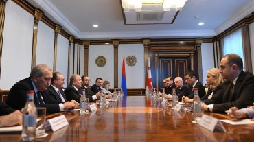 Նախագահի և Վրաստանի վարչապետի գլխավորած պատվիրակություններն ընդլայնված հանդիպում են ունեցել