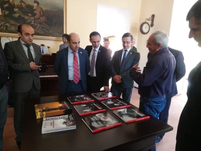 ԼՀ խմբակցության անդամներն այցելել են Գյումրիի ռուսական 102-րդ ռազմաբազա