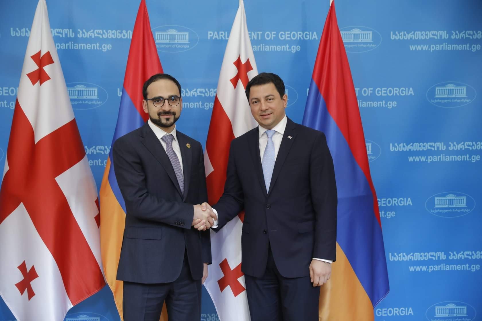 Տիգրան Ավինյանն ու Վրաստանի խորհրդարանի նախագահը քննարկել են տարածաշրջանային խոշոր տնտեսական ծրագրերին վերաբերող հարցեր