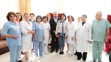 Նիկոլ Փաշինյանը Աննա Հակոբյանի հետ այցելել է «Վանաձոր Արմենիա» առողջարանային համալիր