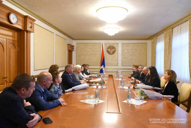 Բակո Սահակյանը հանդիպել է Բելգիայի, Կիպրոսի և Չեխիայի պատվիրակությունների անդամների հետ