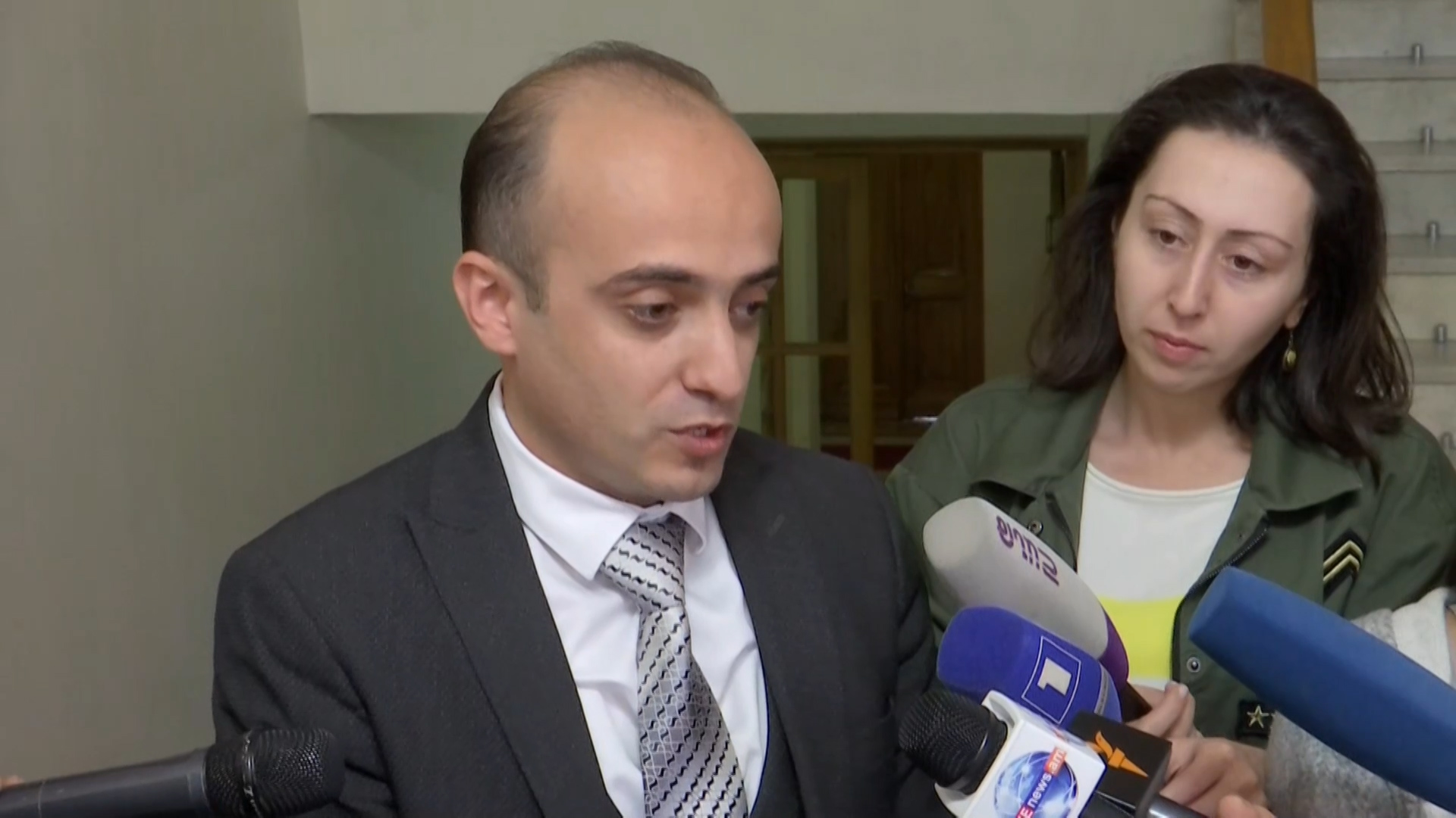 Արսեն Բաբայանի ձերբակալությունը իրավական դաշտում դեռևս տեղավորվում է․ Տարոն Սիմոնյան