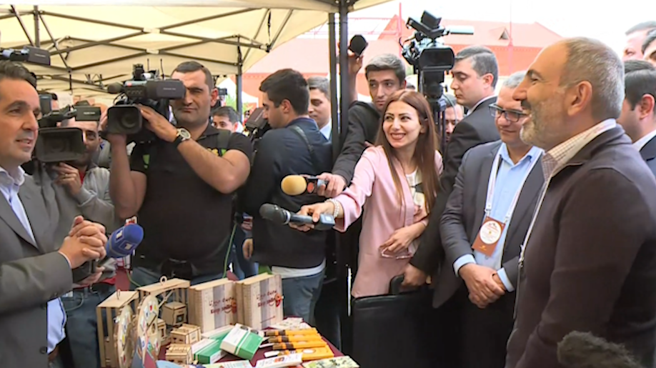 Կոպիտ ասեց՝ հեսա կարկուտը կգա ու սաղ կտանի. սփյուռքահայ գործարարը զվարճալի պատմություն պատմեց վարչապետին