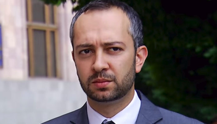Ի՞նչ է քննարկվել Էդուարդ Աղաջանյանի ու «Իմ քայլի» պատգամավորների հանդիպմանը․ «Ժողովուրդ»