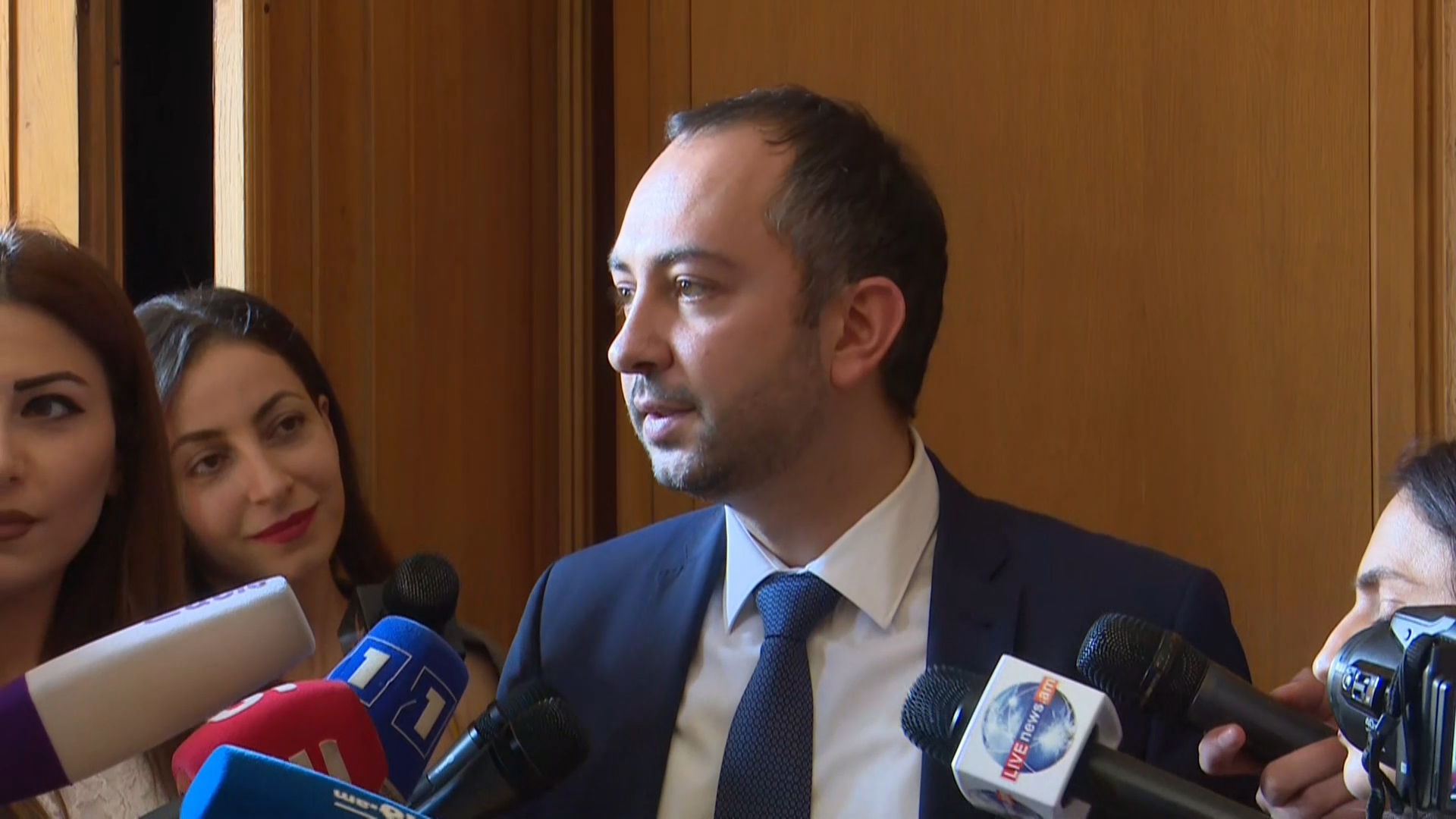 Արվել է անհամապատասխանությունները բացառելու համար. Էդուարդ Աղաջանյանը՝ պարգևավճարների մասին