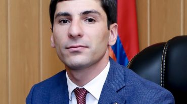 Պետությունը ջանում է աշխատողի համար ապահովել աշխատանքային առավել արժանապատիվ պայմաններ. Արարատի մարզպետի շնորհավորանքը
