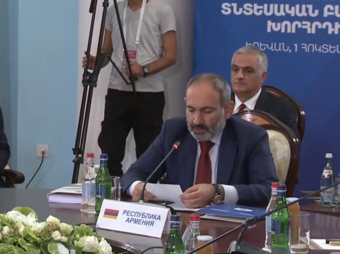 Եվրասիական բարձրագույն խորհրդի նեղ կազմով նիստը մեկնարկեց