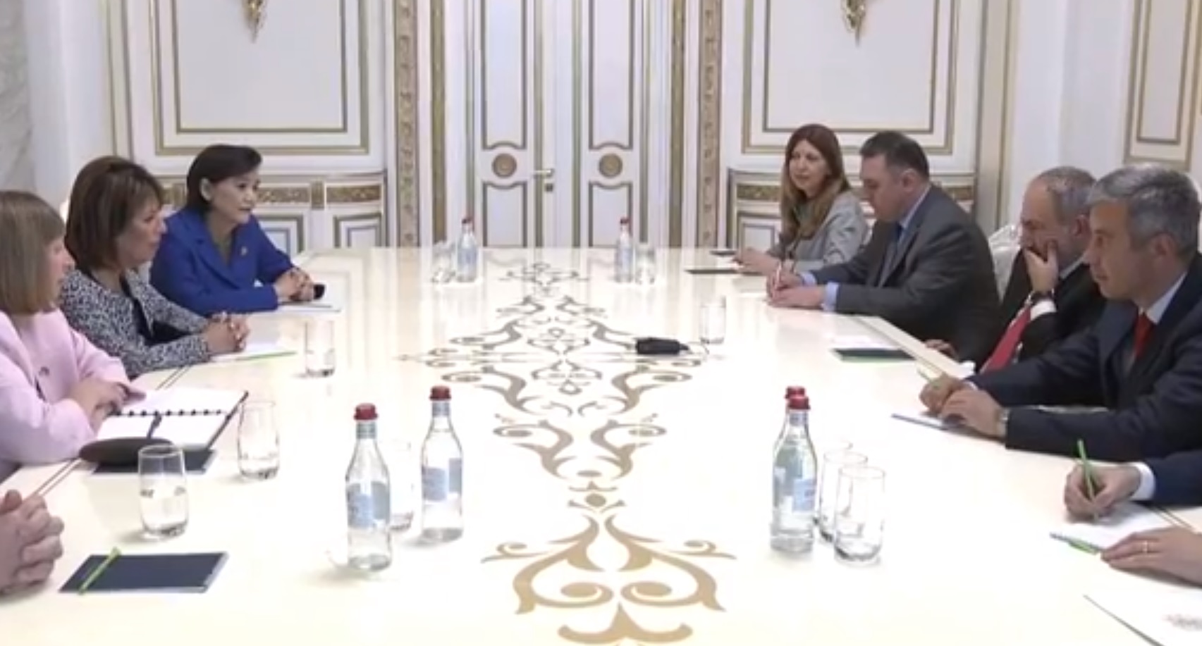 Փաշինյանը հանդիպում է Ջեքի Սփիրին և Ջուդի Չուին