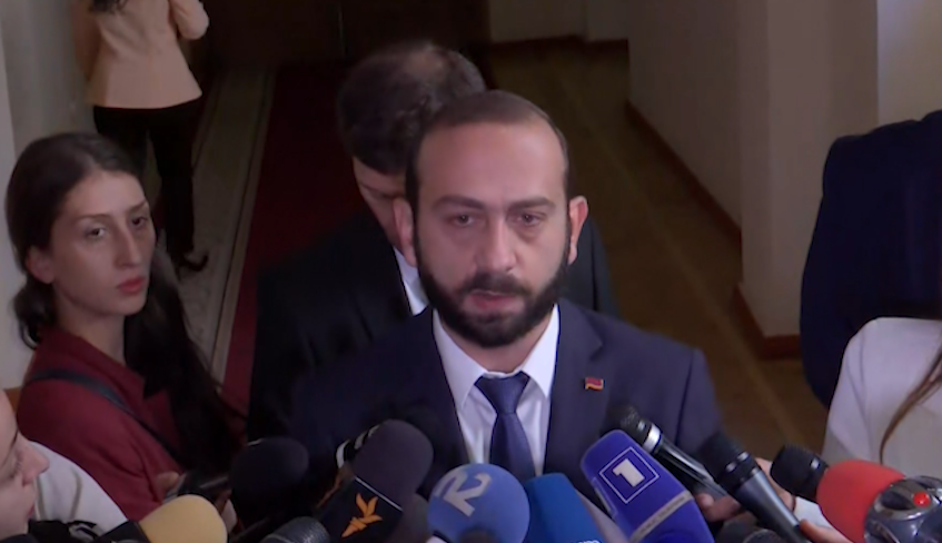 Հրայր Թովմասյանն ունի նեղ կուսակցական, մոտիվացիա իր գործելաոճում. Արարատ Միրզոյան