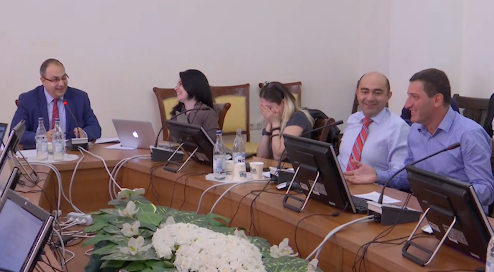 Ինչո՞ւ «Տիտանիկը» կործանվեց, իսկ Նոյյան տապանը հաջողության հասավ. Վլադիմիր Վարդանյանի անեկդոտը