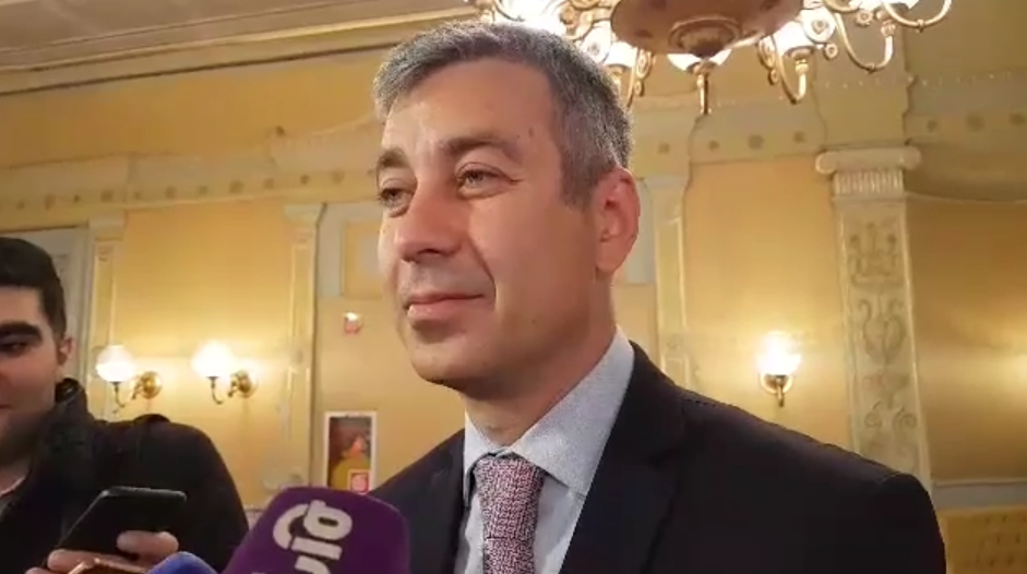 Ես ծանոթ եմ 1996 թվականի մասին Նիկոլ Փաշինյանի մոտեցումներին․ վարչապետի խոսնակը՝ Փաշինյանի երեկվա խոսքերի մասին