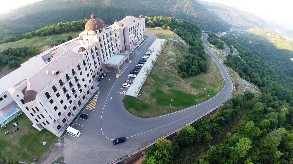 Ծաղկաձորի Golden Palace հյուրանոցը աճուրդի կհանվի․ հայտնի է նախնական գինը