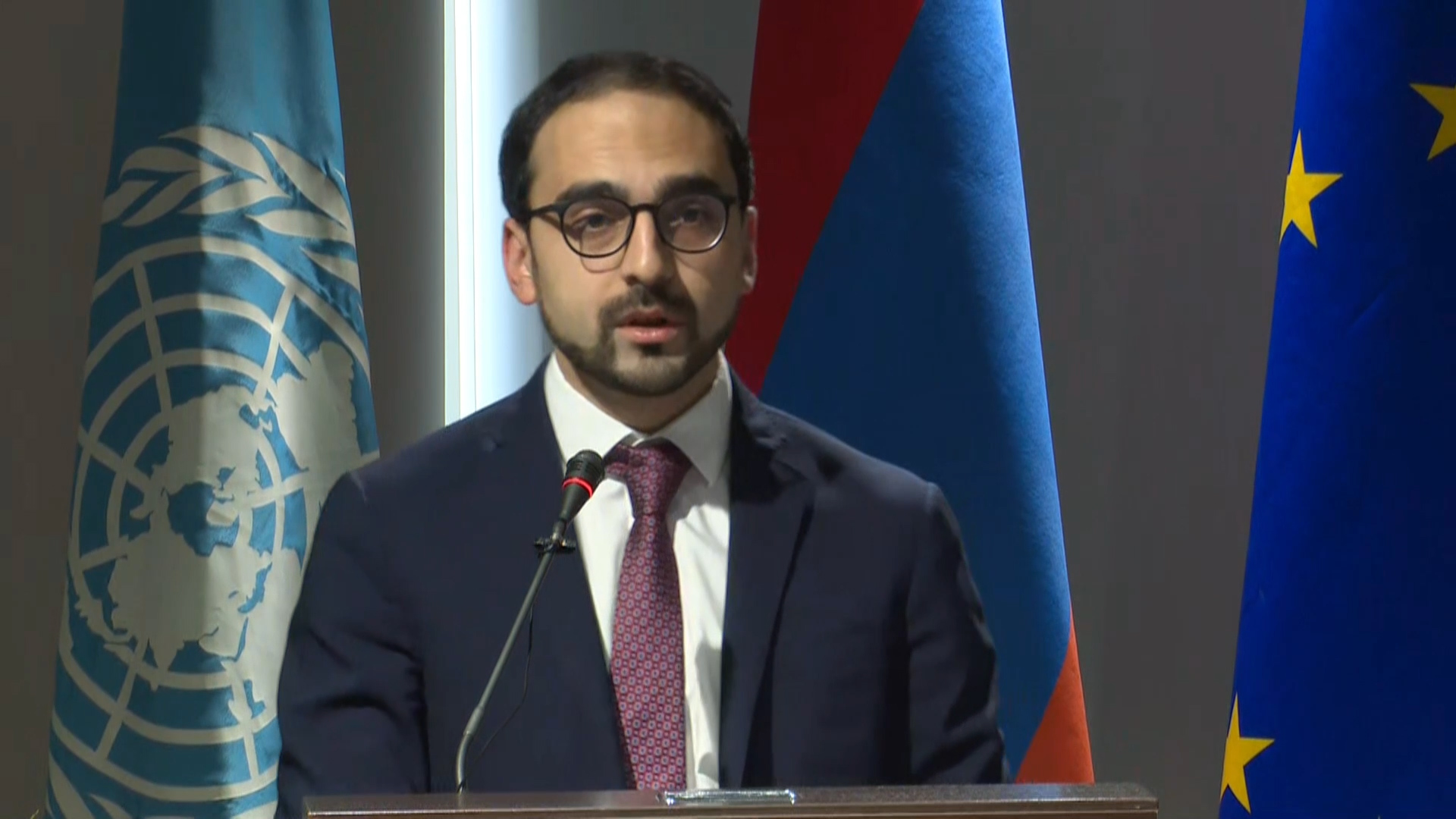 Կառավարությունն աջակցում է թվայնացման ուղիով գնացող պետական մարմիններին․ Ավինյան