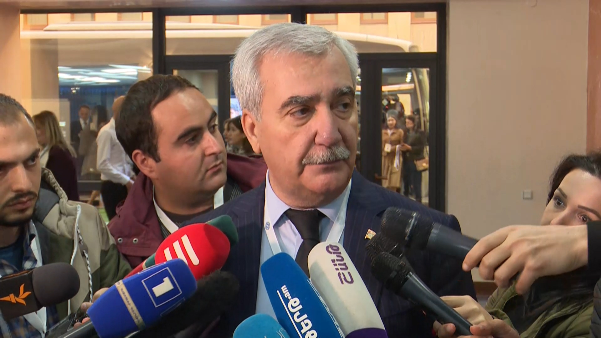 Եթե պետք լինի, Հայաստանը կխոսի, հարցեր կբարձրացնի, հարցերի լուծմանը կհասնի. Ա․ Քոչարյանը՝ ՀՀ դիրքերի ուղղությամբ հնչող կրակոցների մասին