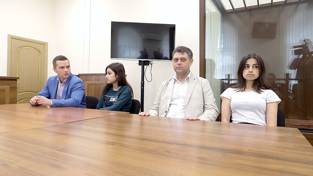 Խաչատուրյան քույրերի պաշտպանները ցանկանում են, որ գործը քննի երդվյալ ատենակալների դատարանը