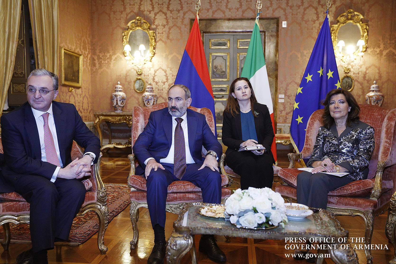 Փաշինյանը Իտալիայի Սենատի նախագահի հետ զրույցում անդրադարձել է ԼՂ հակամարտության կարգավորման հարցին