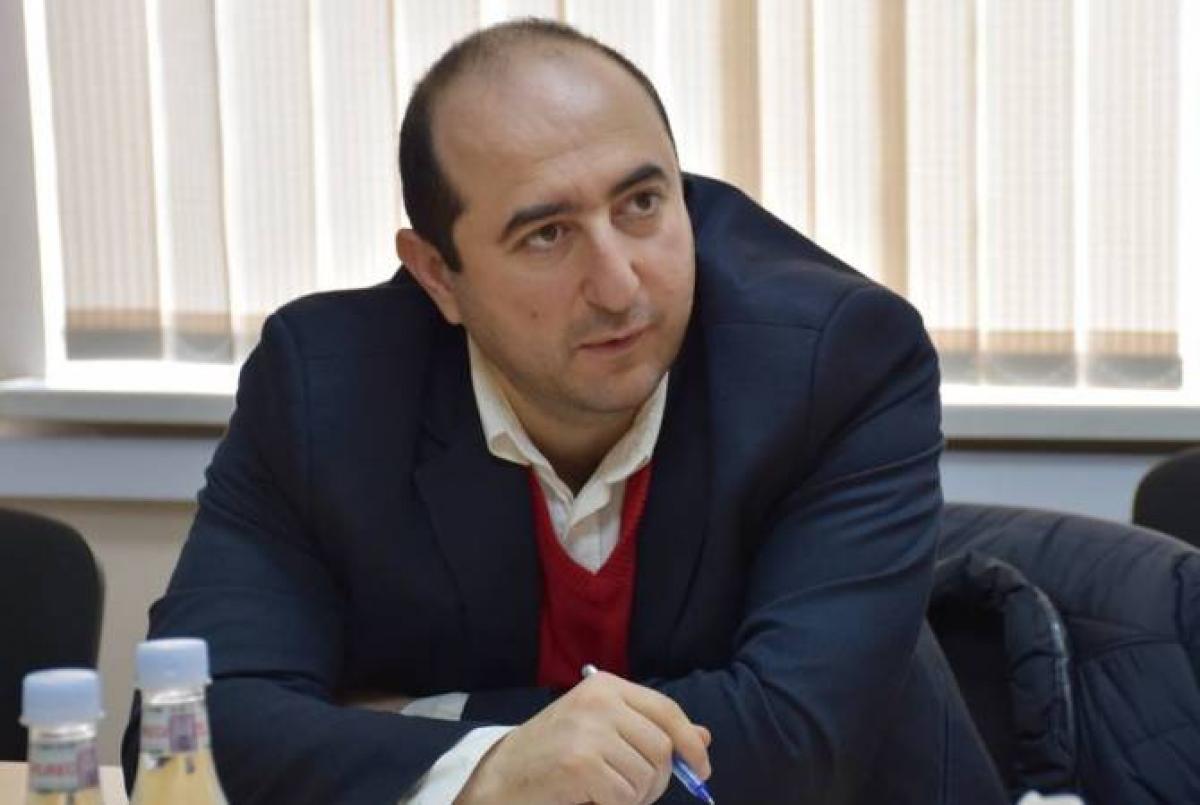 Ինչո՞վ է 2020թ պետբյուջեն աննախադեպ. Արտակ Մանուկյանը փաստեր է ներկայացրել