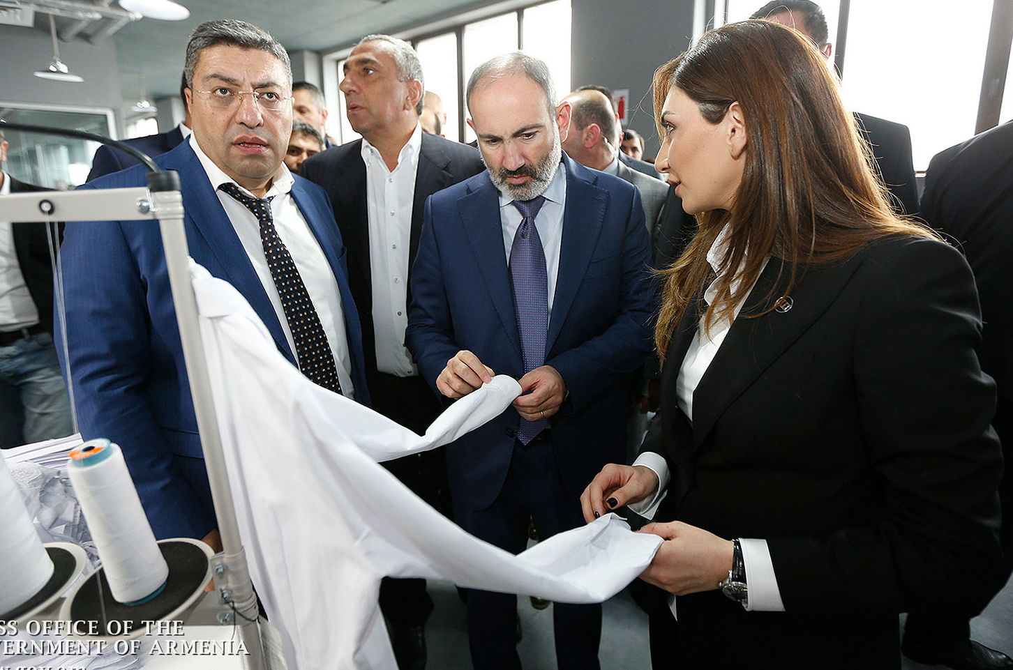 Սամվել Ալեքսանյանի ֆաբրիկայի հետ եվրոպական ընկերությունների կապերը «կպցրել» է Արթուր Աղաբեկյանը, որին առնչվող քրգործը կարճվել է. «Իրատես»