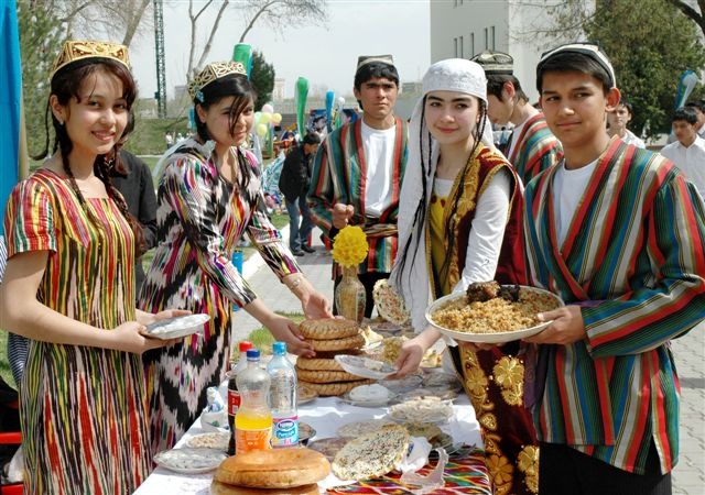 Ուզբեկստանում առաջարկել են հարսանիքներն անցկացնել նույն սցենարով