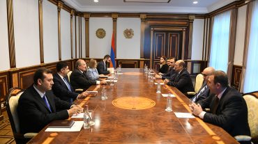 Արմեն Սարգսյանն ընդունել է «Ազգային օրակարգ» կուսակցության խորհրդի անդամներին
