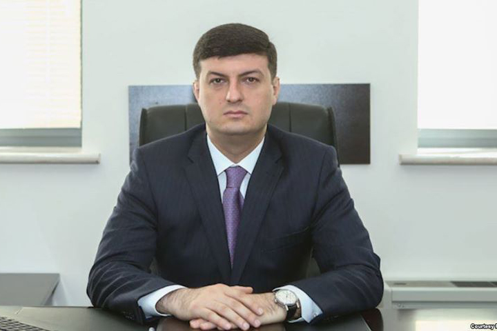 Փոխնախարարի հետ կոնֆլիկտի պատճառով Արտակ Ասատրյանն ազատման դիմում է գրել․ «Հրապարակ»